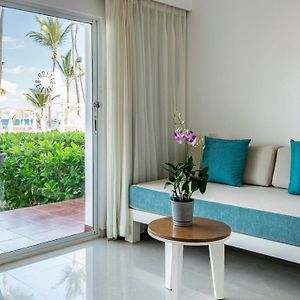 Master Junior Suite Beach Walk Adults